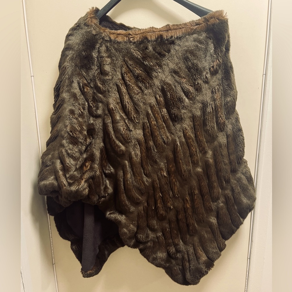 Faux Fur Poncho Cape Shawl